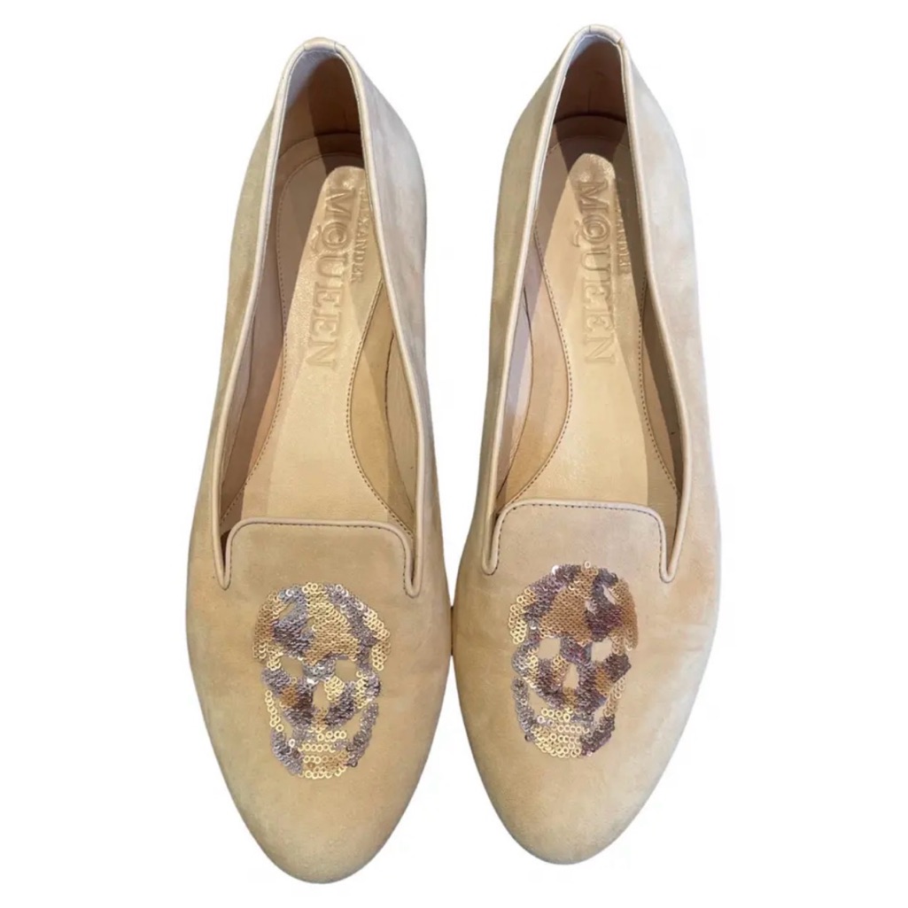 Alexander Mcqueen Beige Suede Loafers With Sequin Skull